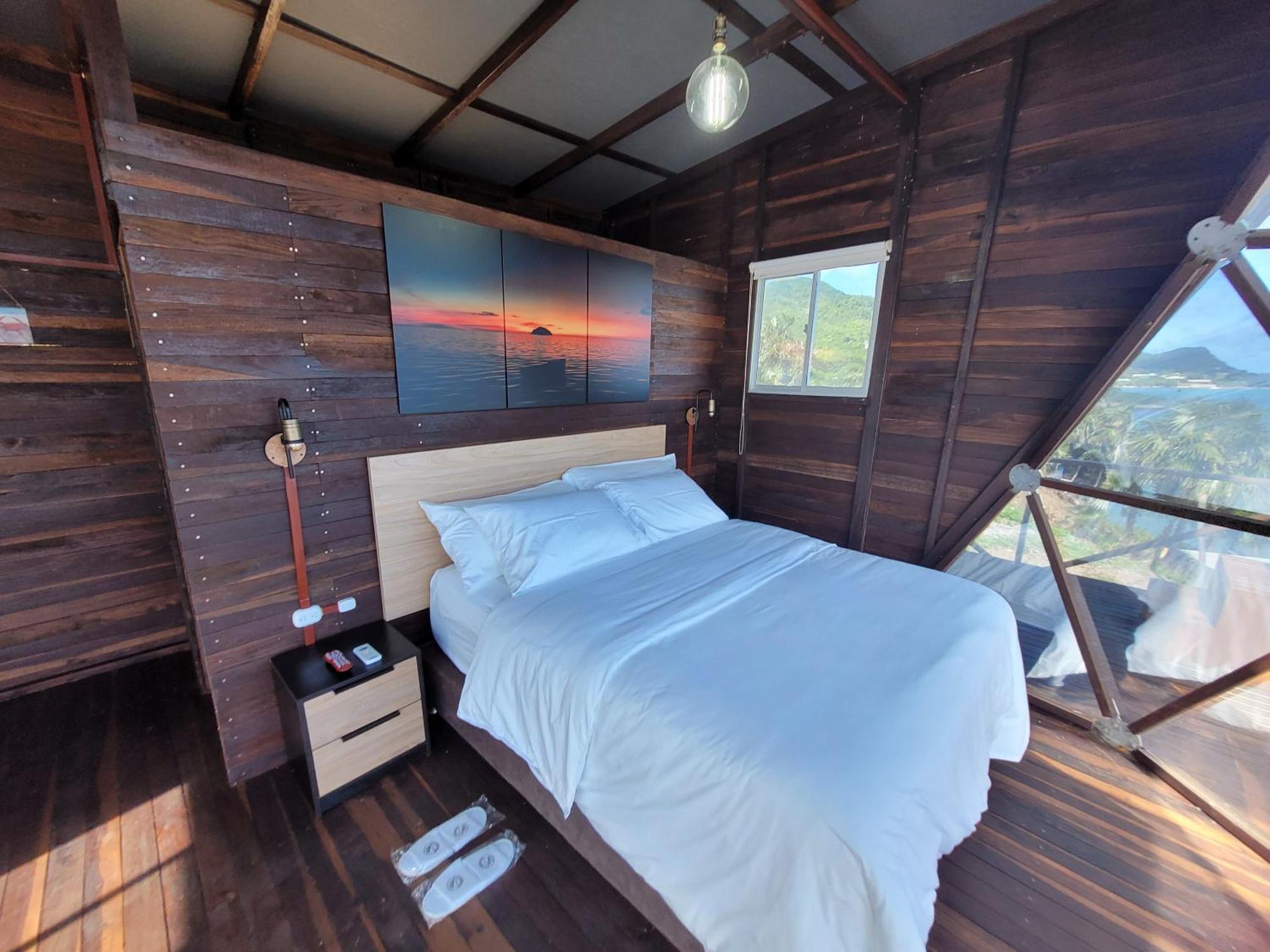 321 Surprise Beach House And Glamping Archibolds Exterior photo
